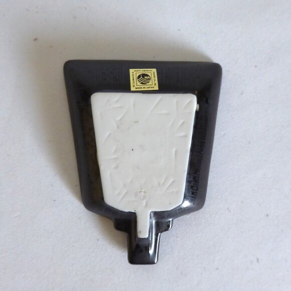 VINTAGE JAPANESE JAPAN PORCELAIN RABBIT SOY SAUCE SHOYU DISH CHOPSTICK (NEW) - Picture 5 of 10